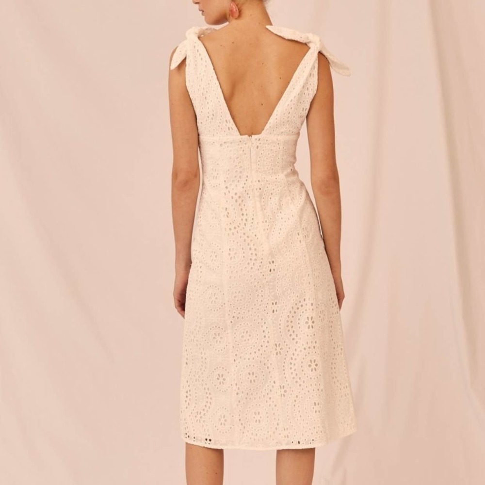 Keepsake White Harmony Eyelet Lace Sleeveless Midi Sheath Dress - Picture 3 of 7